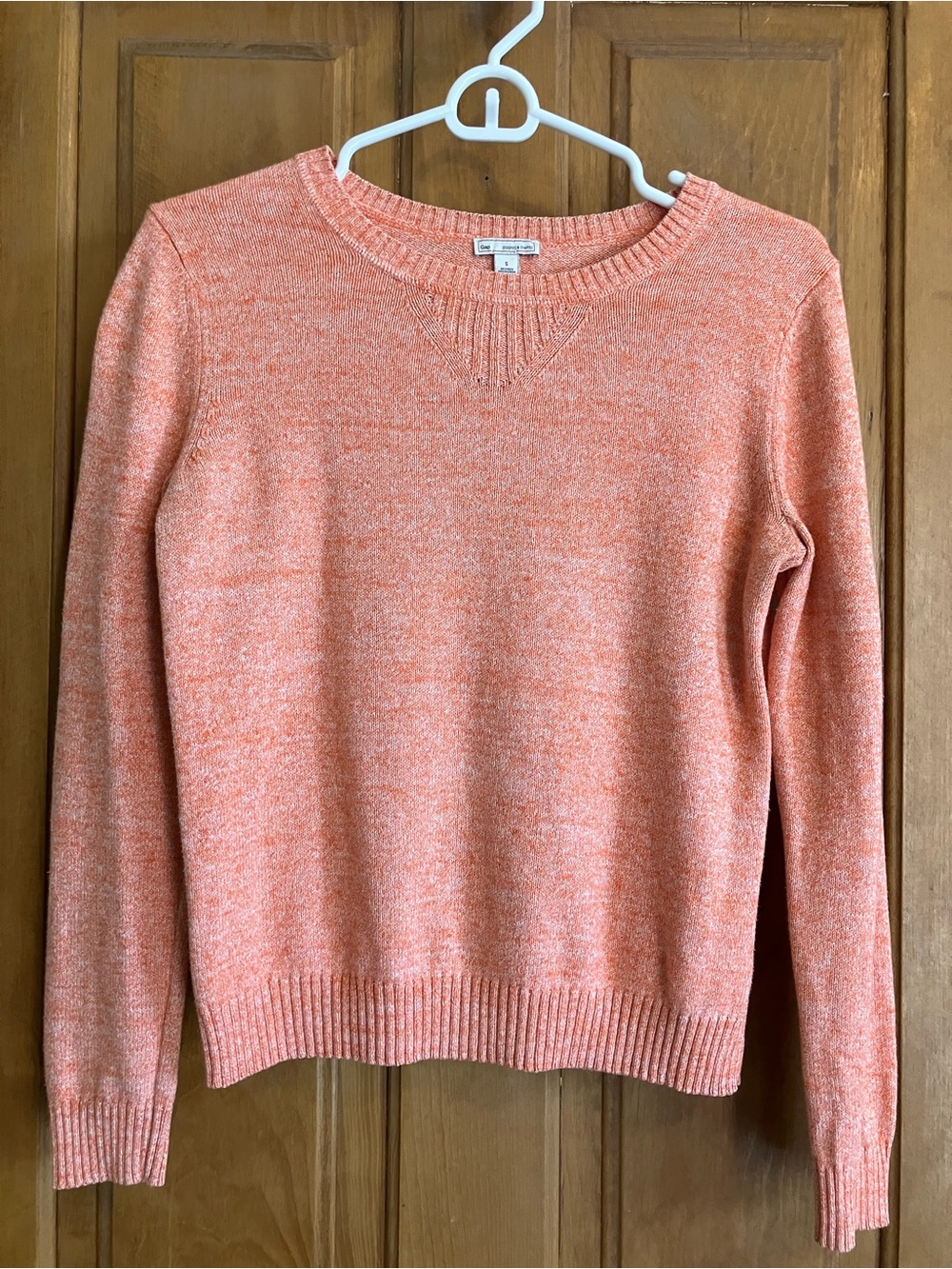 GAP Coral Heather Crewneck Sweater